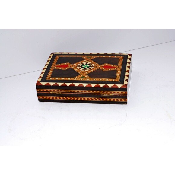 Vintage Marquetry Lacqured Mosaic Wood Inlay Spain Trinket/Jewelry Box - Picture 4 of 5